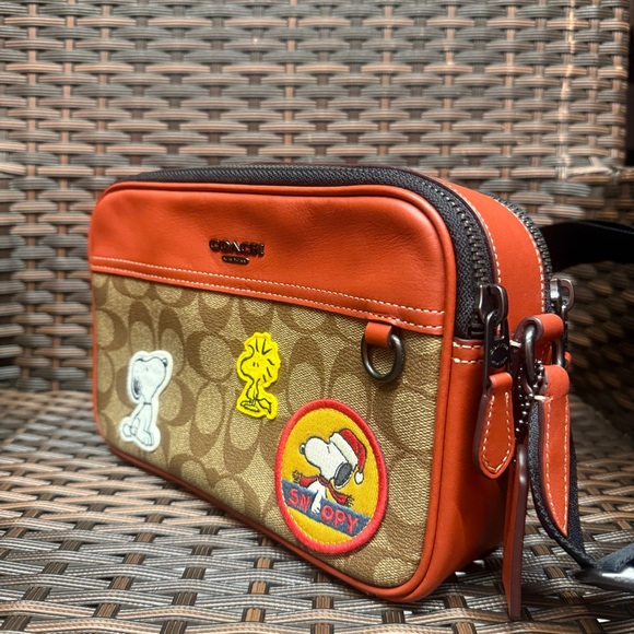 Coach X Peanuts Graham Crossbody In Signature Canvas With Patches ce746 - Picture 6 of 8